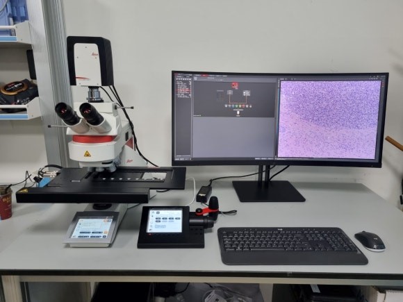 8 Slide Scanning Stage DM6B